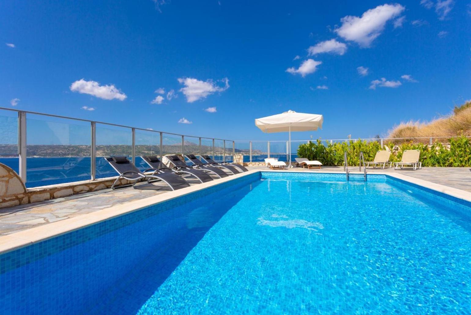 Souda Bay View Villa Kalámion Екстериор снимка